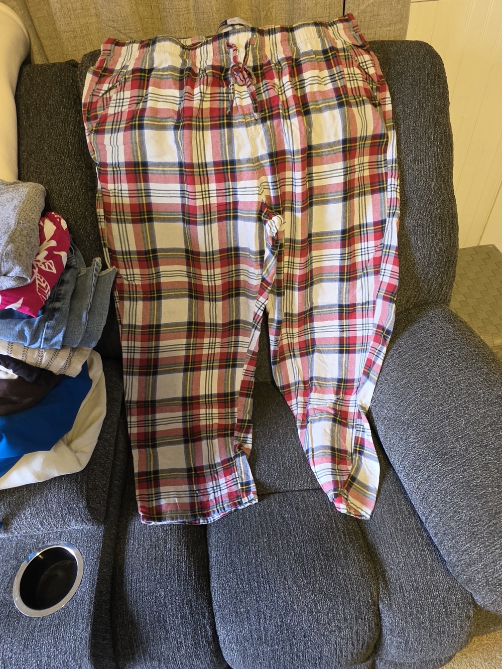 Old Navy Red, White and Green Plaid Cotton Pajama Pants